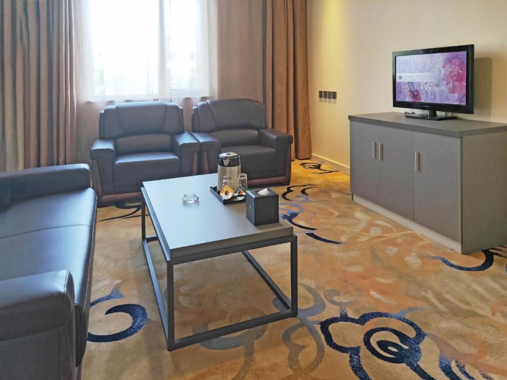 Chonpines Hotels- Shijiazhuang Fangbei Ershilipu  Zewnętrze zdjęcie